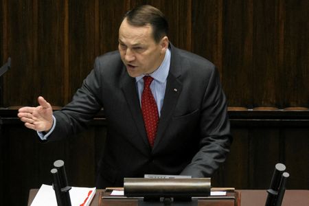 tagreuters.com2025binary_LYNXMPELAI0GB-VIEWIMAGE