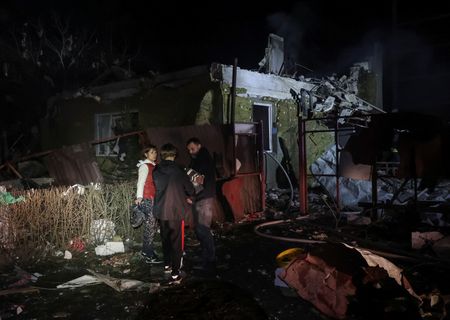 tagreuters.com2025binary_LYNXMPELAN01M-VIEWIMAGE