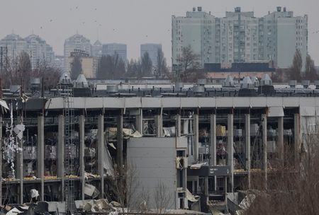 tagreuters.com2025binary_LYNXMPELAO0EM-VIEWIMAGE