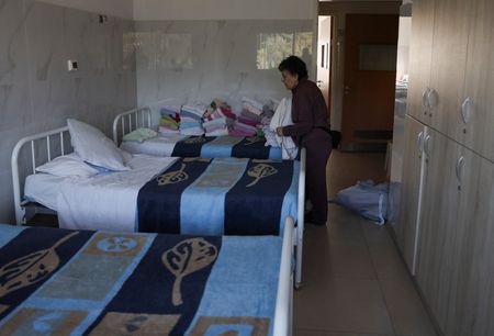 tagreuters.com2025binary_LYNXMPELAP0I7-VIEWIMAGE