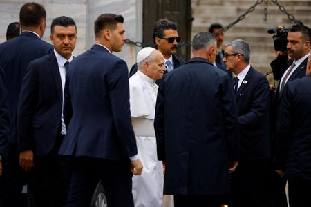 tagreuters.com2025binary_LYNXMPELAS03U-VIEWIMAGE