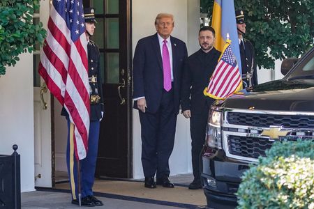 tagreuters.com2025binary_LYNXMPELB107I-VIEWIMAGE