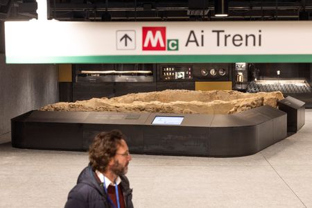 tagreuters.com2025binary_LYNXMPELBF0Y6-VIEWIMAGE