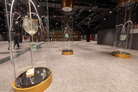 tagreuters.com2025binary_LYNXMPELBF0Y7-VIEWIMAGE