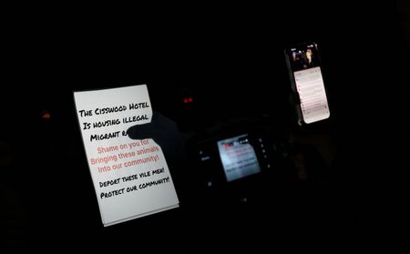 tagreuters.com2025binary_LYNXMPELBG0HV-VIEWIMAGE