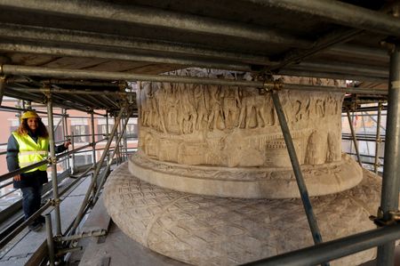 tagreuters.com2025binary_LYNXMPELBH0S8-VIEWIMAGE