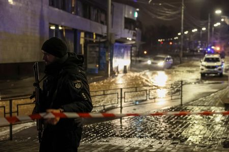 tagreuters.com2025binary_LYNXNPEL0H02Q-VIEWIMAGE