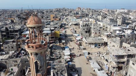 tagreuters.com2025binary_LYNXNPEL0I05F-VIEWIMAGE