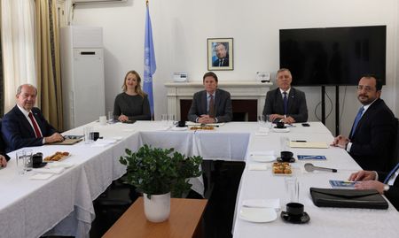 tagreuters.com2025binary_LYNXNPEL0J0FT-VIEWIMAGE