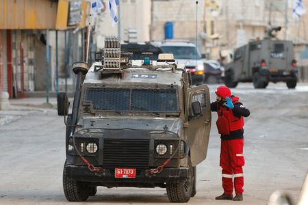 tagreuters.com2025binary_LYNXNPEL0K0P2-VIEWIMAGE