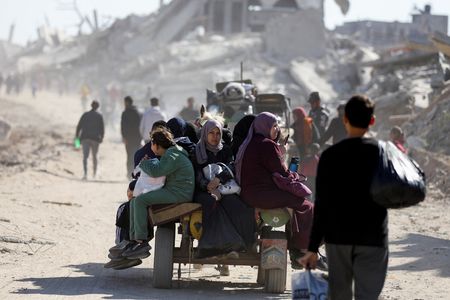 tagreuters.com2025binary_LYNXNPEL0L05B-VIEWIMAGE