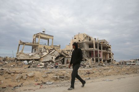 tagreuters.com2025binary_LYNXNPEL0L0FJ-VIEWIMAGE