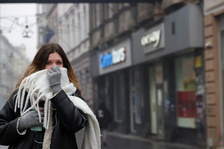 tagreuters.com2025binary_LYNXNPEL0M08A-VIEWIMAGE