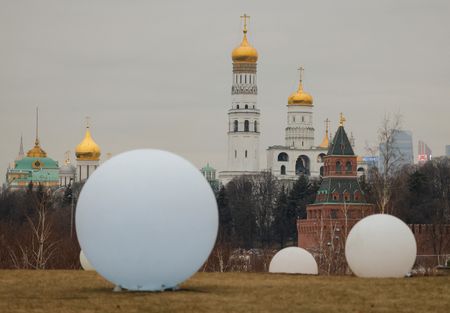 tagreuters.com2025binary_LYNXNPEL0N0QP-VIEWIMAGE