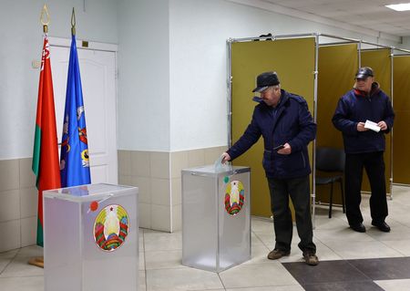 tagreuters.com2025binary_LYNXNPEL0P01I-VIEWIMAGE