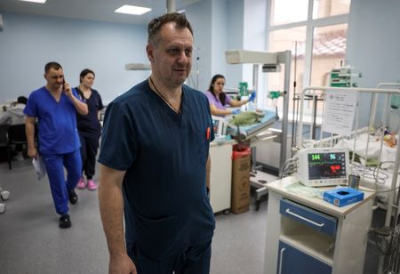 tagreuters.com2025binary_LYNXNPEL0R06N-VIEWIMAGE