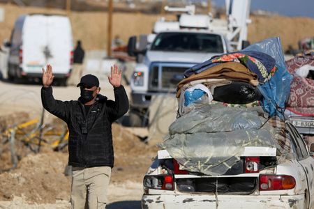 tagreuters.com2025binary_LYNXNPEL0T0J4-VIEWIMAGE