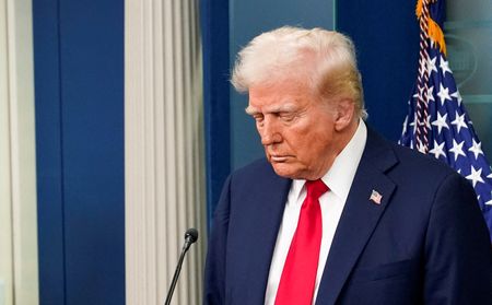 tagreuters.com2025binary_LYNXNPEL0T0W9-VIEWIMAGE