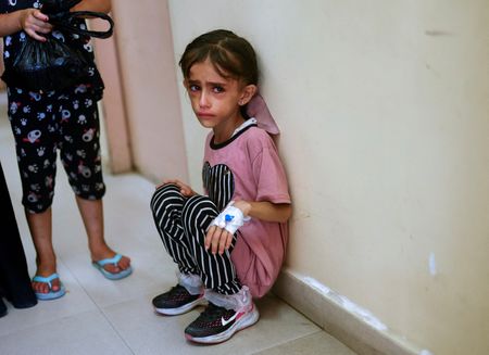 tagreuters.com2025binary_LYNXNPEL0U0H6-VIEWIMAGE