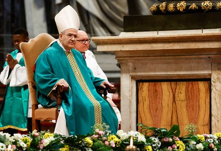 tagreuters.com2025binary_LYNXNPEL1F045-VIEWIMAGE