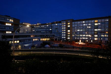 tagreuters.com2025binary_LYNXNPEL1G05K-VIEWIMAGE