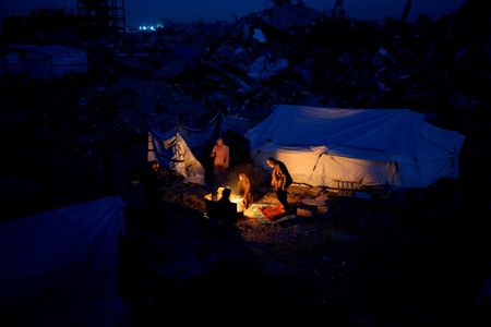 tagreuters.com2025binary_LYNXNPEL1H09R-VIEWIMAGE