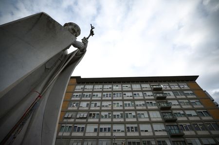 tagreuters.com2025binary_LYNXNPEL1I07U-VIEWIMAGE