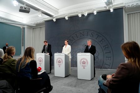 tagreuters.com2025binary_LYNXNPEL1I0O1-VIEWIMAGE