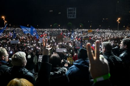 tagreuters.com2025binary_LYNXNPEL1K0P2-VIEWIMAGE