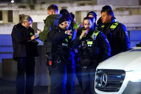 tagreuters.com2025binary_LYNXNPEL1K0PV-VIEWIMAGE