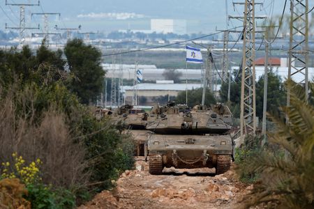 tagreuters.com2025binary_LYNXNPEL1M08L-VIEWIMAGE