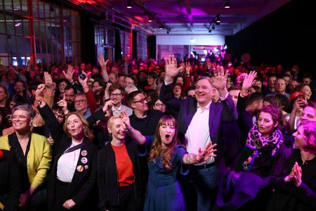 tagreuters.com2025binary_LYNXNPEL1M09I-VIEWIMAGE