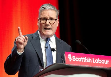 tagreuters.com2025binary_LYNXNPEL1M0BS-VIEWIMAGE