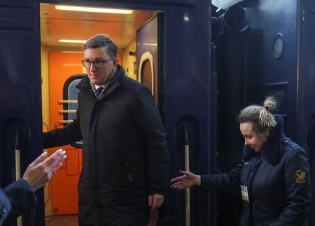 tagreuters.com2025binary_LYNXNPEL1N07V-VIEWIMAGE