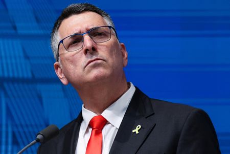 tagreuters.com2025binary_LYNXNPEL1N0M5-VIEWIMAGE