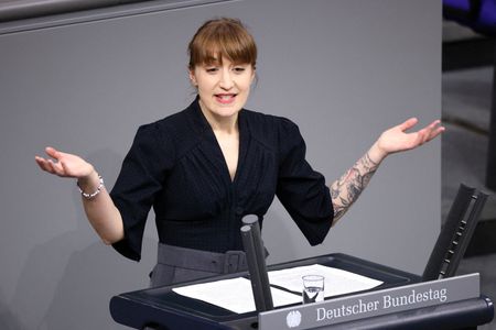 tagreuters.com2025binary_LYNXNPEL1O050-VIEWIMAGE