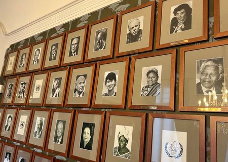 tagreuters.com2025binary_LYNXNPEL1O0B8-VIEWIMAGE