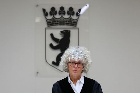 tagreuters.com2025binary_LYNXNPEL1O0HJ-VIEWIMAGE