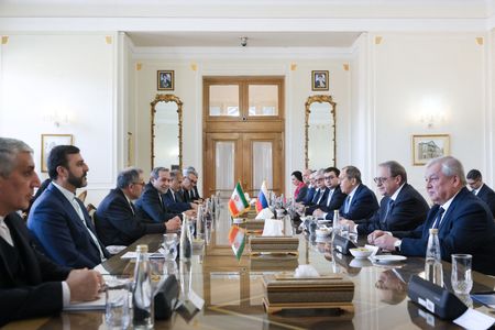 tagreuters.com2025binary_LYNXNPEL1O0OK-VIEWIMAGE