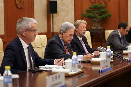 tagreuters.com2025binary_LYNXNPEL1P0NB-VIEWIMAGE