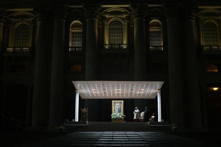 tagreuters.com2025binary_LYNXNPEL2301C-VIEWIMAGE