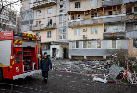 tagreuters.com2025binary_LYNXNPEL2M031-VIEWIMAGE