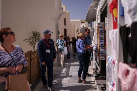 tagreuters.com2025binary_LYNXNPEL2N0BC-VIEWIMAGE