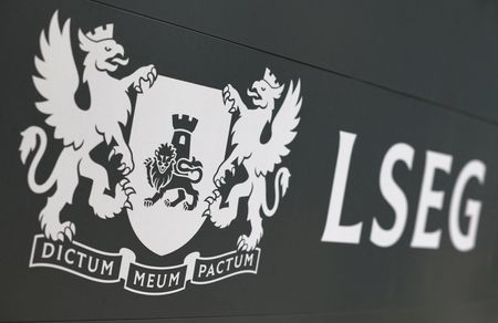 tagreuters.com2025binary_LYNXNPEL2P0BU-VIEWIMAGE