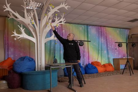 tagreuters.com2025binary_LYNXNPEL2Q0GE-VIEWIMAGE