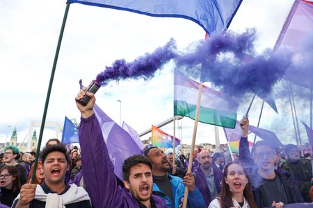 tagreuters.com2025binary_LYNXNPEL3020X-VIEWIMAGE