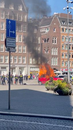 tagreuters.com2025binary_LYNXNPEL320VT-VIEWIMAGE