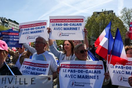 tagreuters.com2025binary_LYNXNPEL3508E-VIEWIMAGE