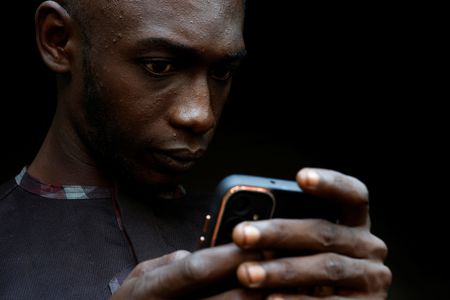 tagreuters.com2025binary_LYNXNPEL380AU-VIEWIMAGE