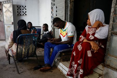 tagreuters.com2025binary_LYNXNPEL380BK-VIEWIMAGE